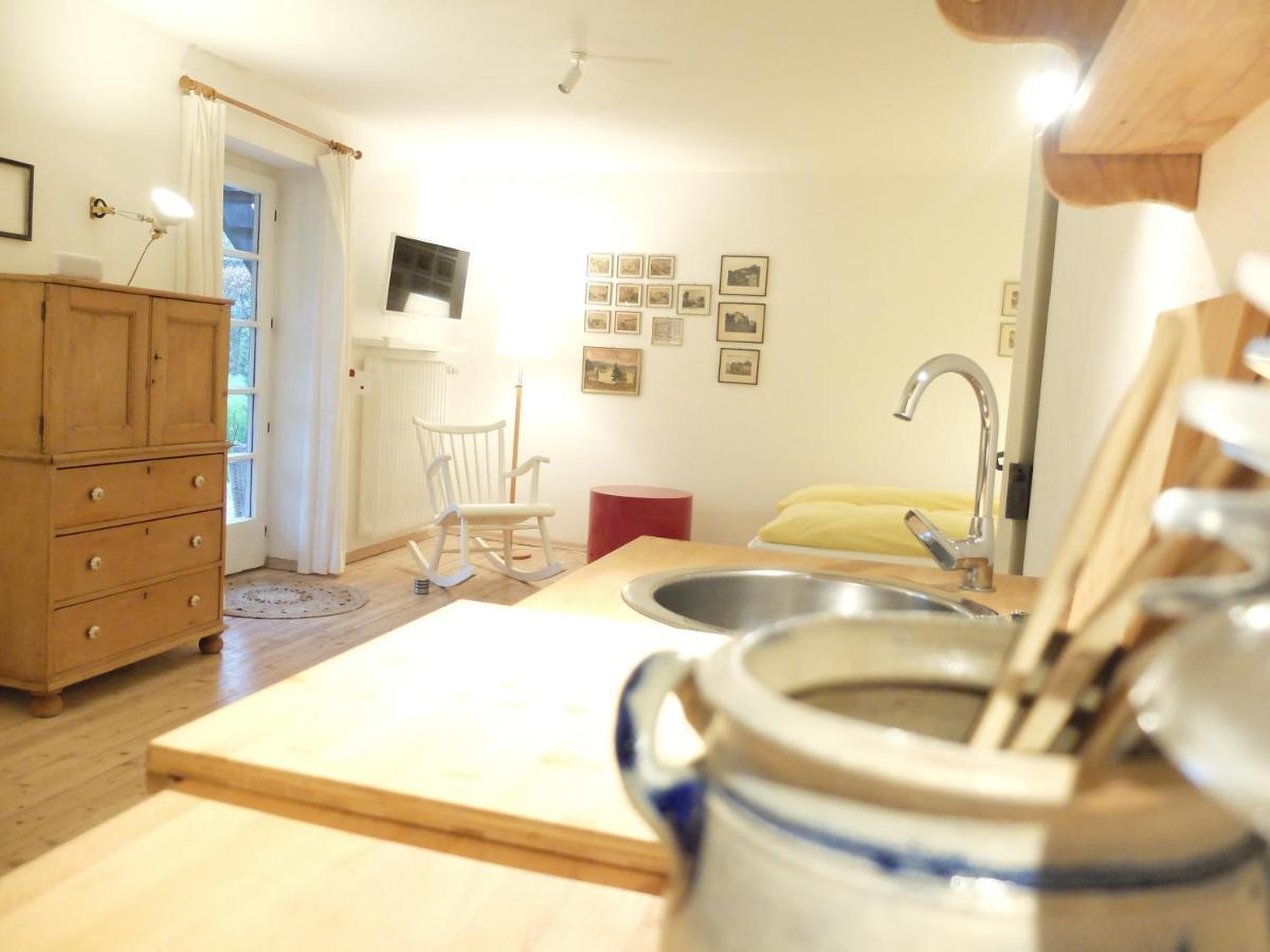 Gartenstudio-Apartment Tausendfreund - Adults Only - Am Chiemsee Брайтбрун ам Киймзее Екстериор снимка